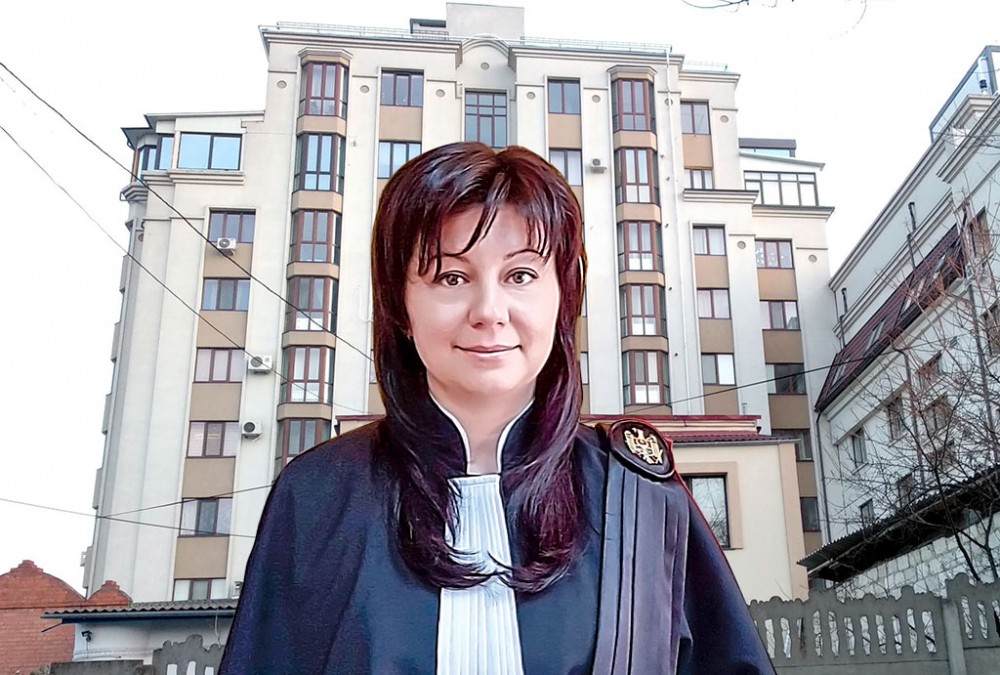 BREAKING NEWS // Procurorii au desfășurat percheziții în casa, automobilul și la locul de muncă a judecătoarei Tatiana Avasiloaie